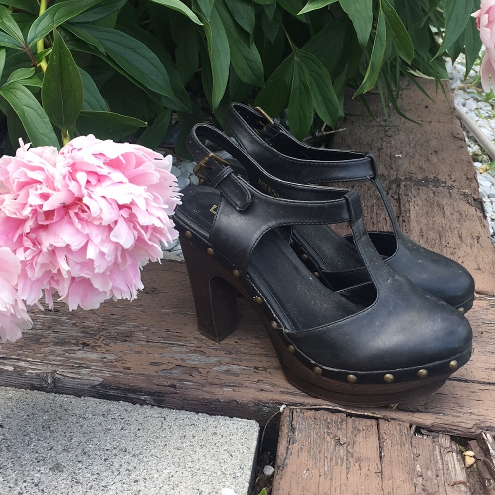 70’s inspired pump